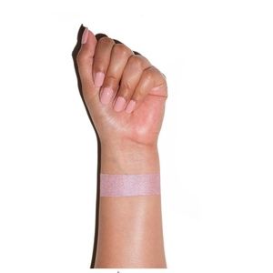 ARTIST COUTURE HIGHLIGHTER